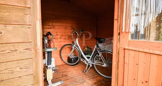 von_poll_real_estate_property_25369043_image_23