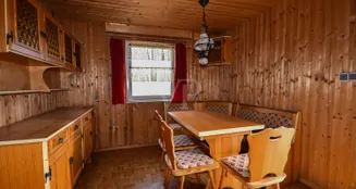 von_poll_real_estate_property_25369043_image_24