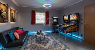 von_poll_real_estate_property_25369043_image_25