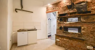 von_poll_real_estate_property_25369039_image_7