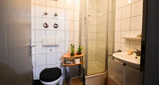 von_poll_real_estate_property_25369064_image_7