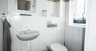 von_poll_real_estate_property_25369068_image_3