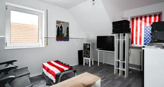 von_poll_real_estate_property_25369068_image_14