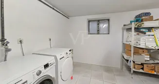 von_poll_real_estate_property_25369059_image_22