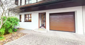 von_poll_real_estate_property_25369059_image_2