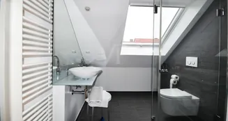 von_poll_real_estate_property_25369059_image_21