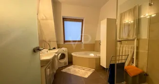 von_poll_real_estate_property_25369042_image_8