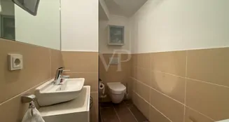 von_poll_real_estate_property_25369042_image_9