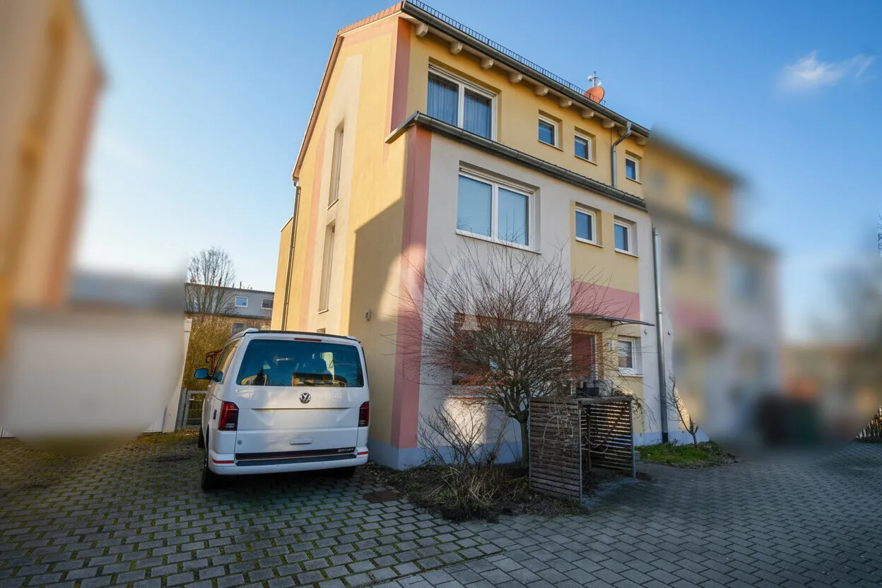 Außenansicht Eingang