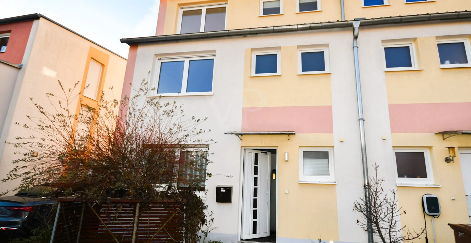 Außenansicht Eingang