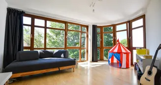 von_poll_real_estate_property_25369066_image_2