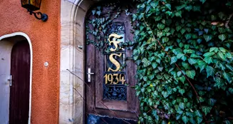 von_poll_real_estate_property_25369067_image_1