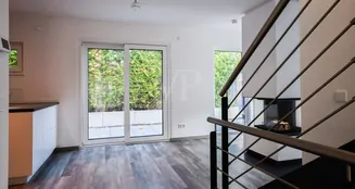 von_poll_real_estate_property_25369053_image_9