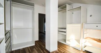 von_poll_real_estate_property_25369053_image_24