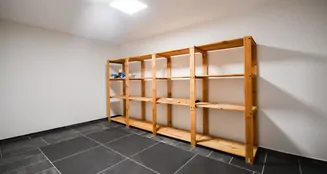 von_poll_real_estate_property_25369053_image_27