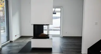 von_poll_real_estate_property_25369053_image_12