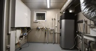 von_poll_real_estate_property_25369053_image_26