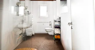 von_poll_real_estate_property_25369058_image_22