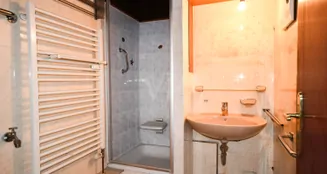 von_poll_real_estate_property_25369065_image_16