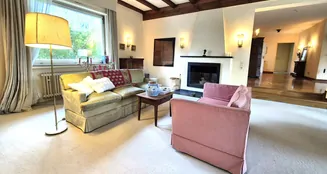 von_poll_real_estate_property_25378015_image_3