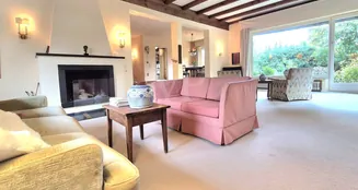 von_poll_real_estate_property_25378015_image_2