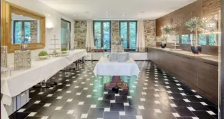 von_poll_real_estate_property_23378015_image_16