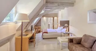 von_poll_real_estate_property_23378015_image_23