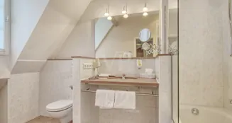 von_poll_real_estate_property_23378015_image_26