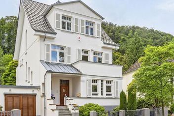 von Poll Immobilien GmbH