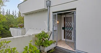 von_poll_real_estate_property_25378017_image_24