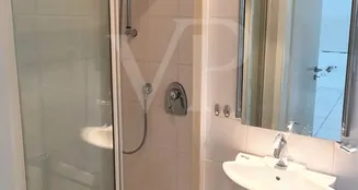 von_poll_real_estate_property_25378020_image_21