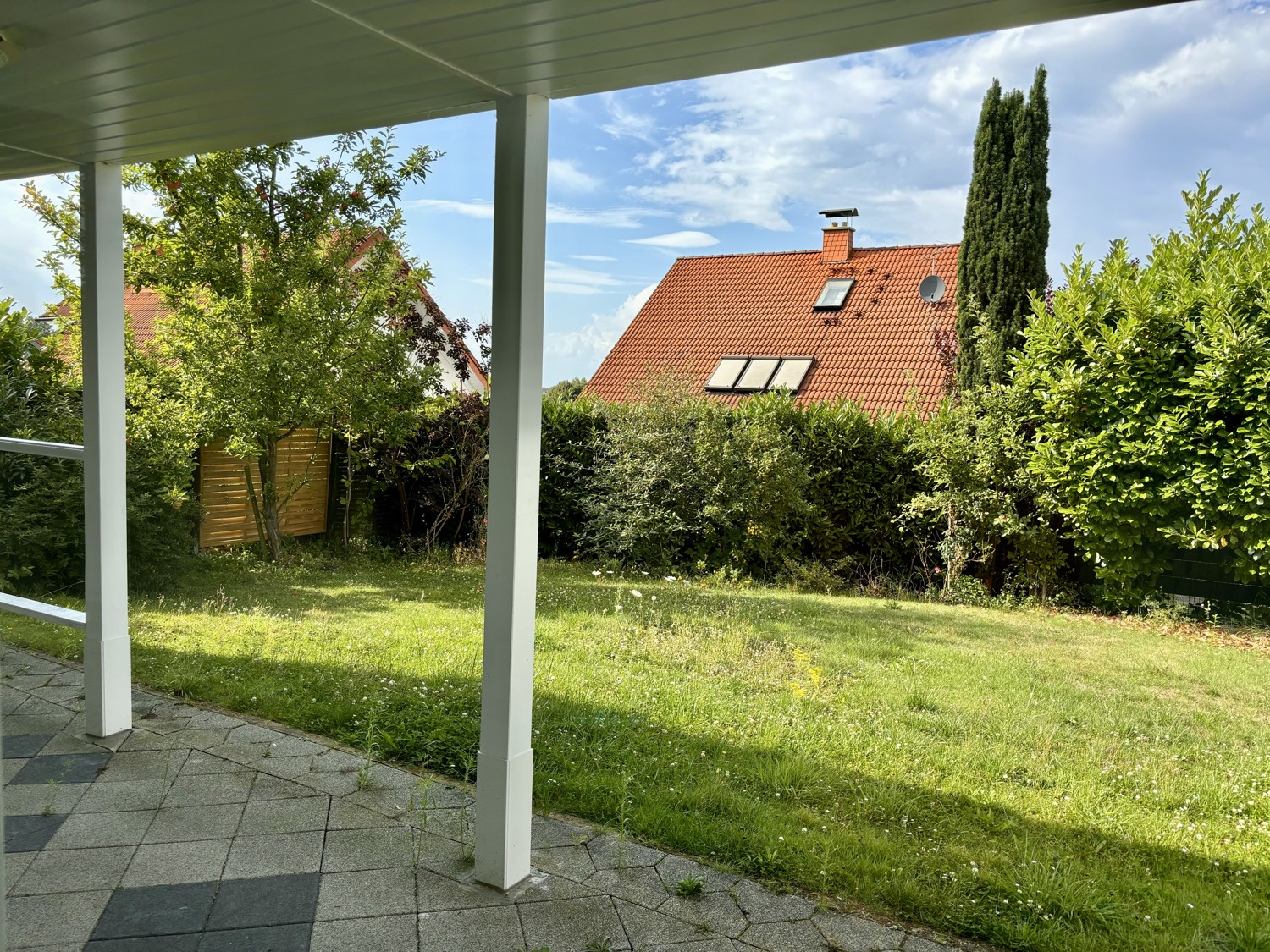 Terrasse und Garten