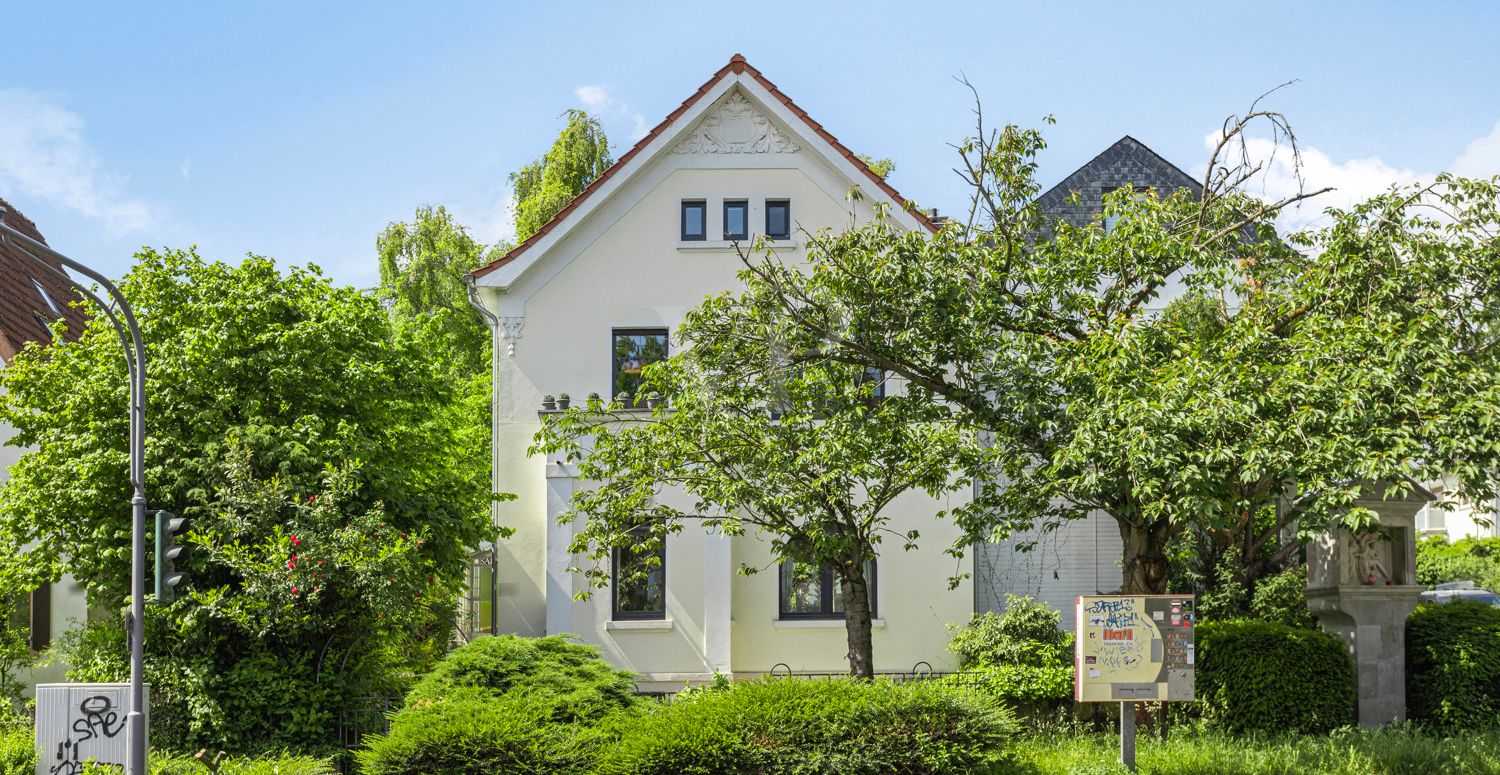 Straßenansicht