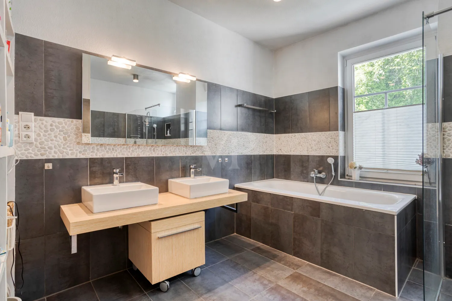 Badezimmer im Obergeschoss