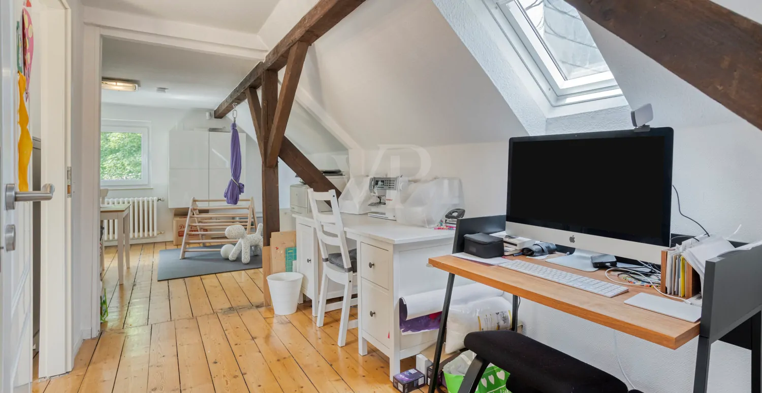 Arbeits - und Spielbereich im Dachgeschoss