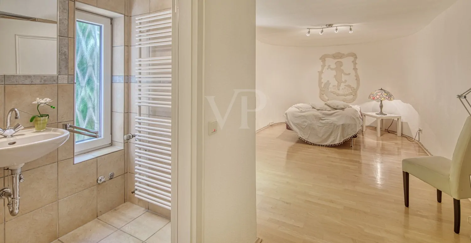 Bad en-Suite / Schlafzimmer
