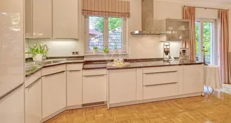 von_poll_real_estate_property_25378024_image_5