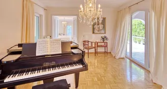 von_poll_real_estate_property_25378024_image_0