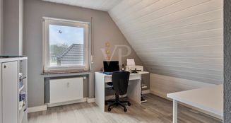 von_poll_real_estate_property_25378018_image_15
