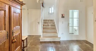 von_poll_real_estate_property_25378025_image_5