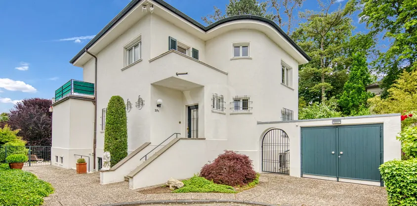 von Poll Immobilien GmbH