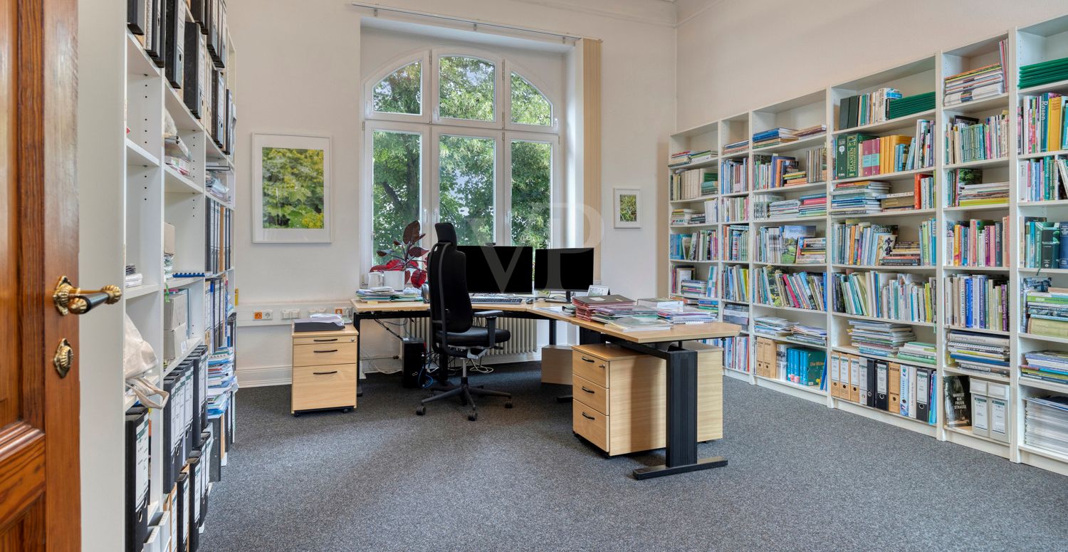 Büro