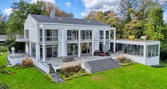 von_poll_real_estate_property_25378032_image_0