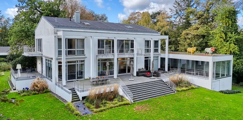 von Poll Immobilien GmbH