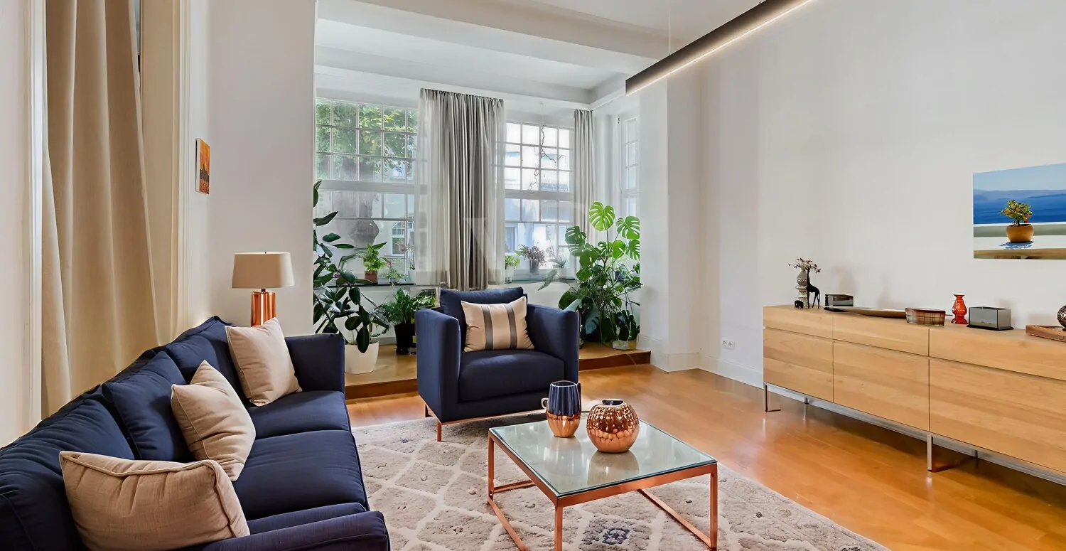 Wohnzimmer mit Möblierungsbeispiel