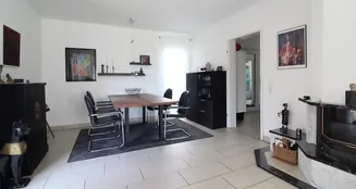 von_poll_real_estate_property_22381007_image_3