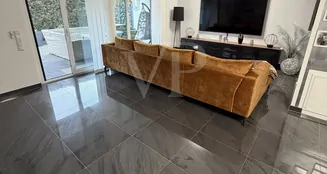 von_poll_real_estate_property_25381005_image_1