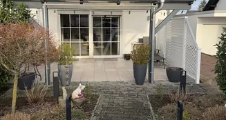 von_poll_real_estate_property_25381006_image_0