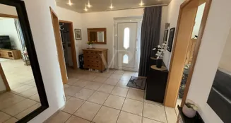 von_poll_real_estate_property_25381006_image_4