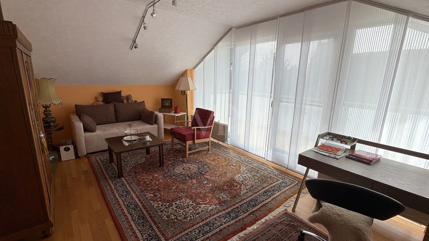 weiteres Zimmer im Obergeschoss
